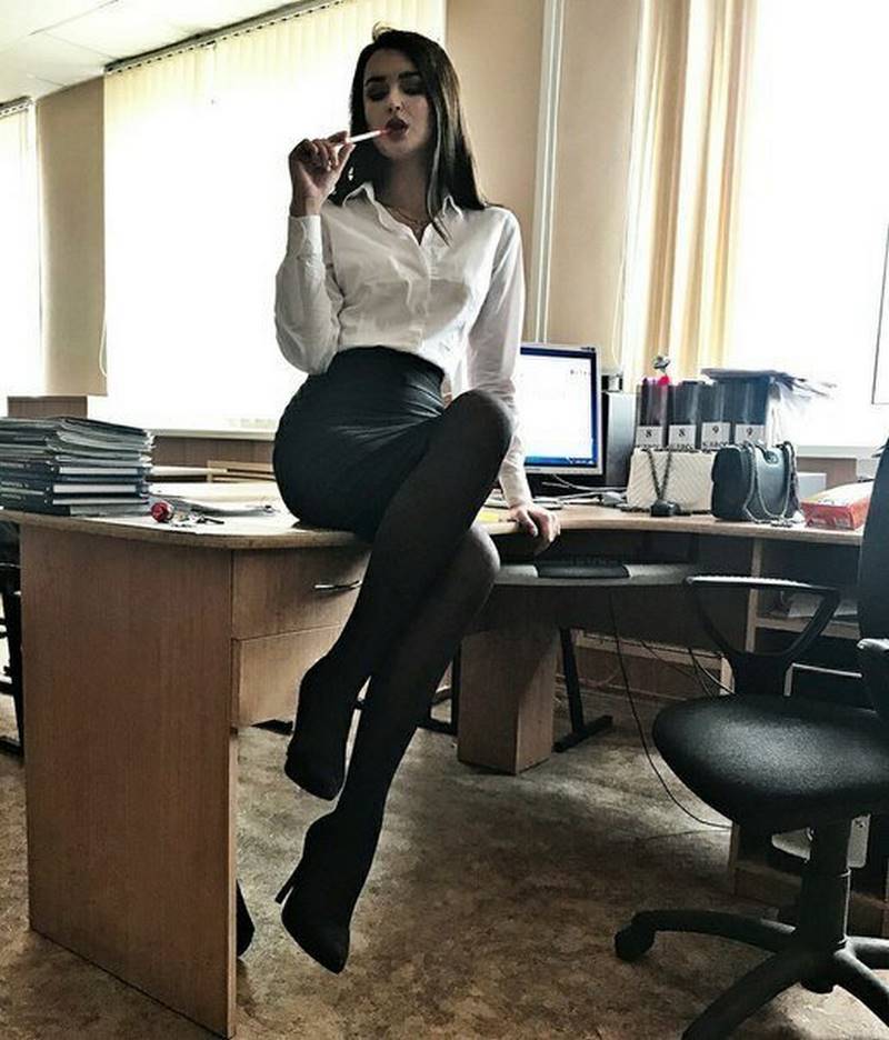 Частное Фото Девушек В Офисе